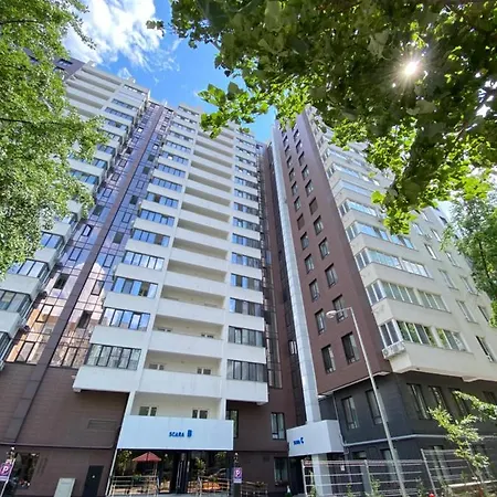 Sky House Large Modern Lux Kišiněv