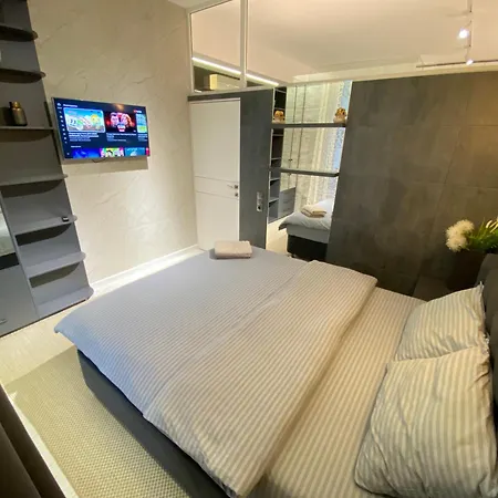 Sky House Large Modern Lux * Kišiněv